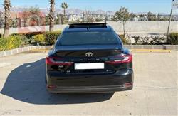 تۆیۆتا کامری